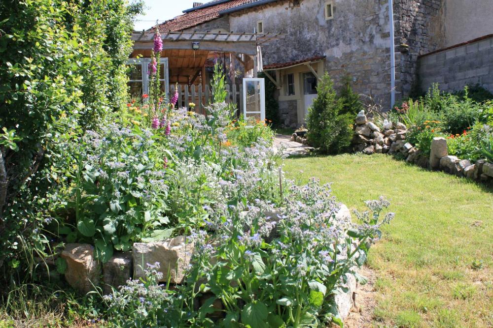  for sale village farm Bourbonne-les-Bains Haute-Marne 14