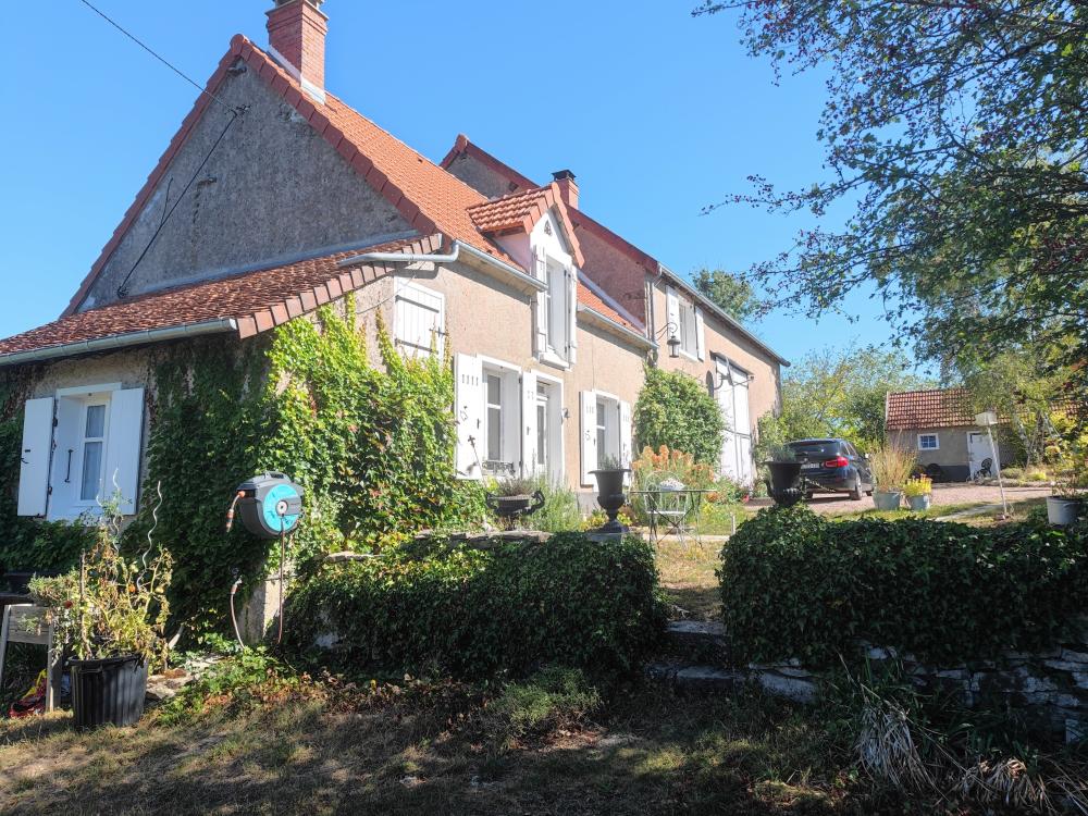  for sale detached house Saint-Franchy Nièvre 1