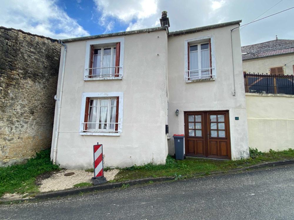  for sale village farm Voisey Haute-Marne 1