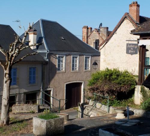 Hautefort Dordogne house foto