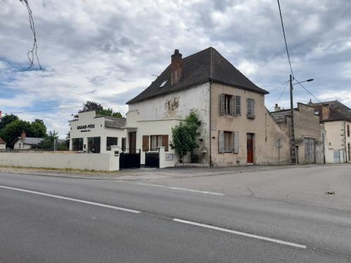 Saint-Gérand-le-Puy Allier restaurant picture 6535306