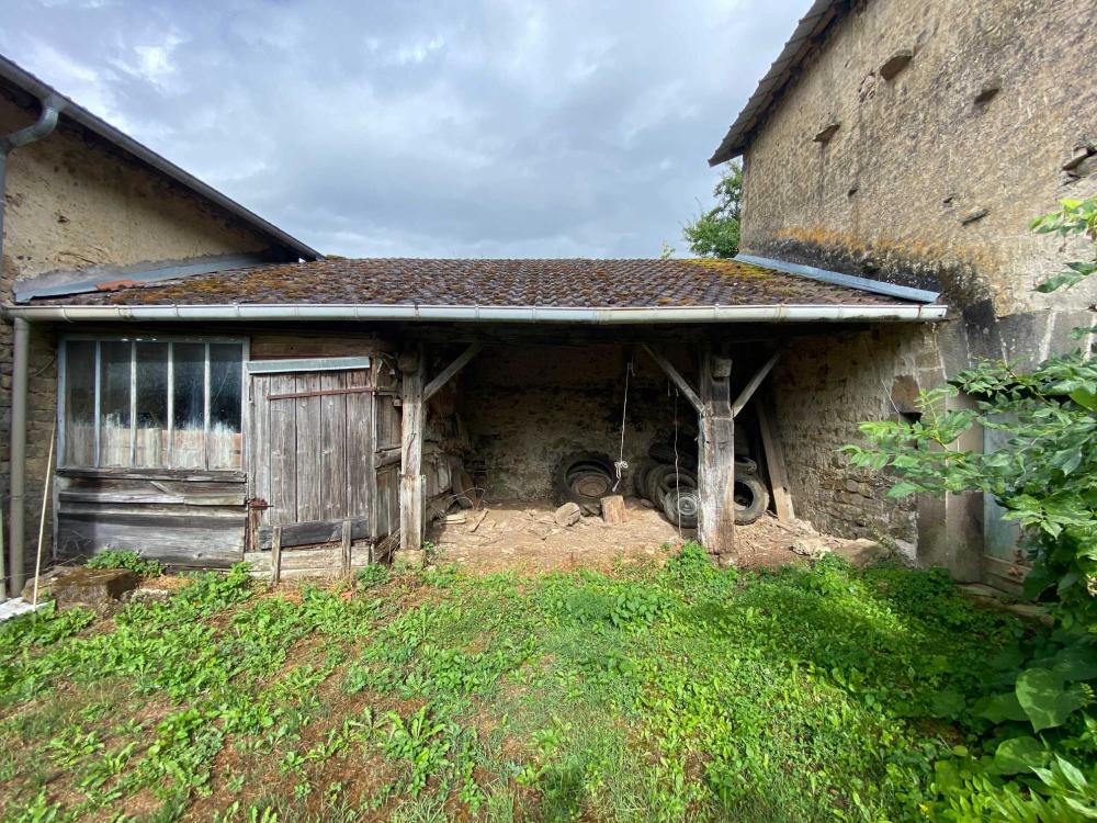  for sale village farm Ainvelle Haute-Saône 25