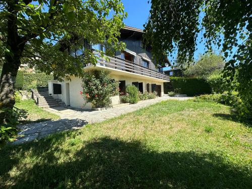 Embrun Hautes-Alpes house foto