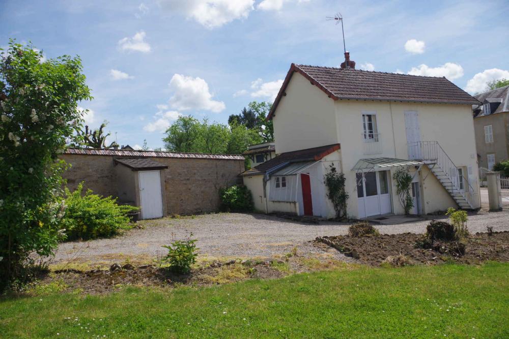  for sale house Saint-Honoré-Les-Bains Nièvre 1