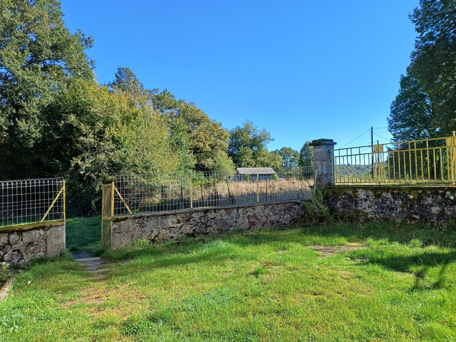  for sale terrain Magnat-l'Étrange Creuse 11