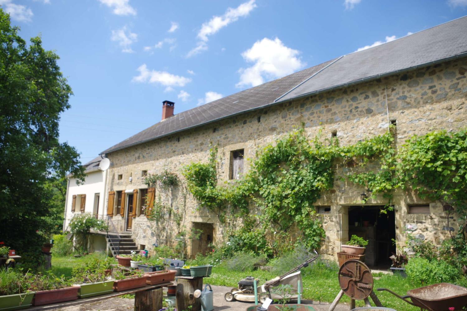  for sale house Saint-Léger-de-Fougeret Nièvre 4