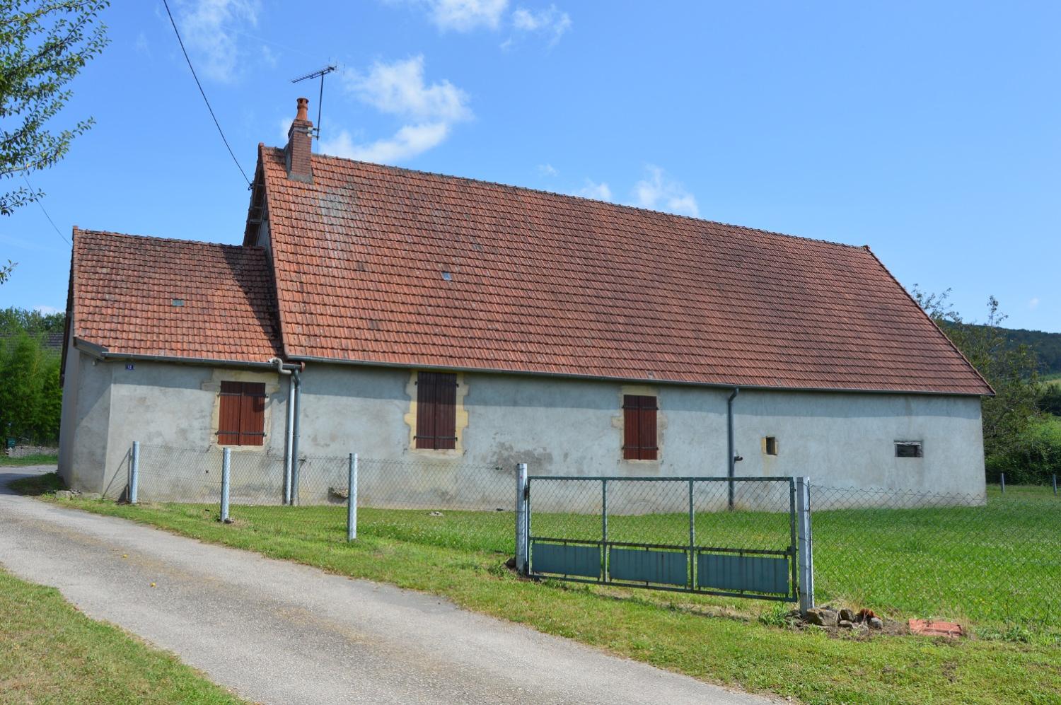  for sale house Saint-Honoré-Les-Bains Nièvre 7