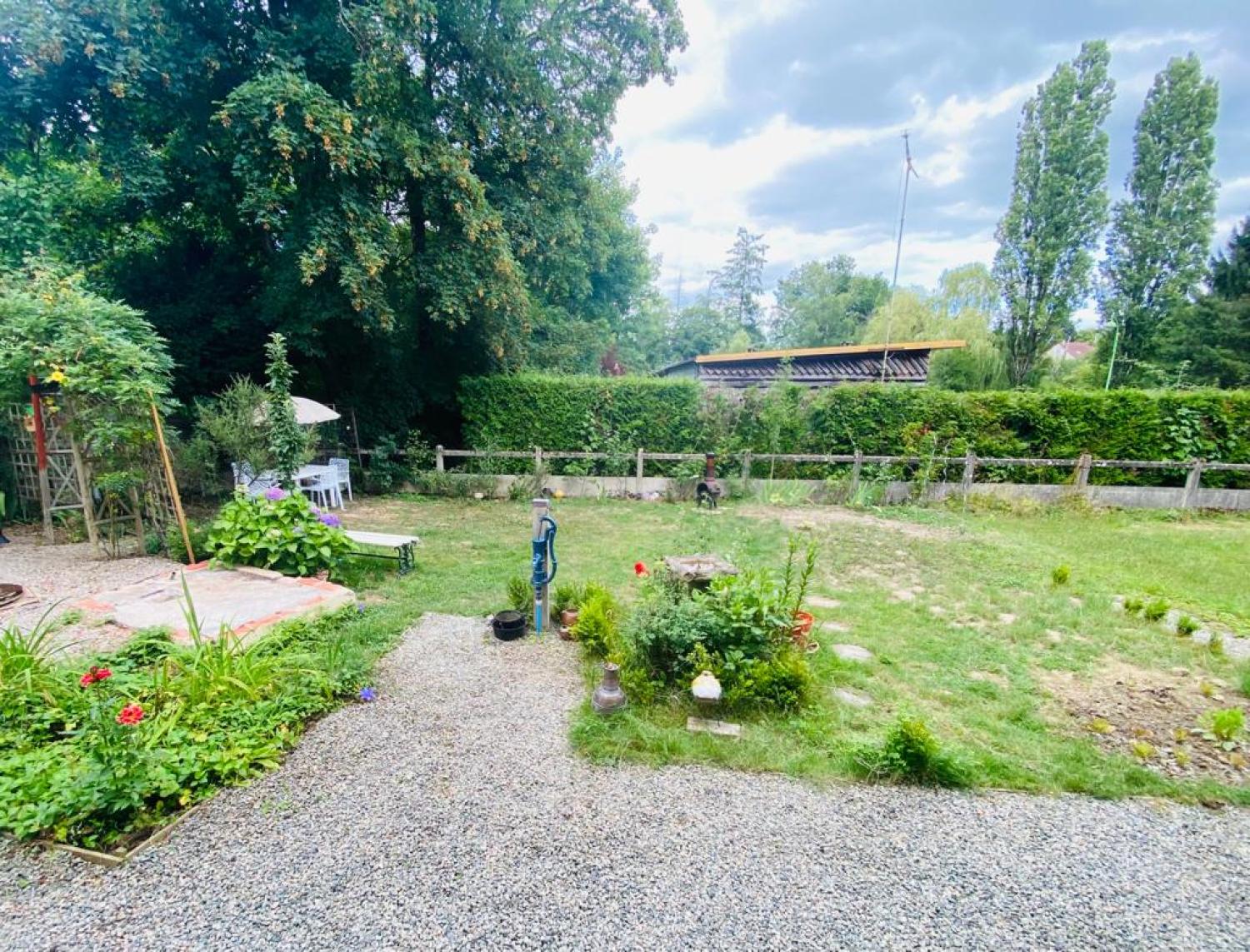  for sale house Saint-Honoré-Les-Bains Nièvre 5