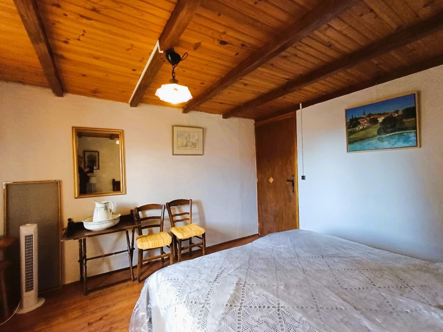  for sale house Servant Puy-de-Dôme 19