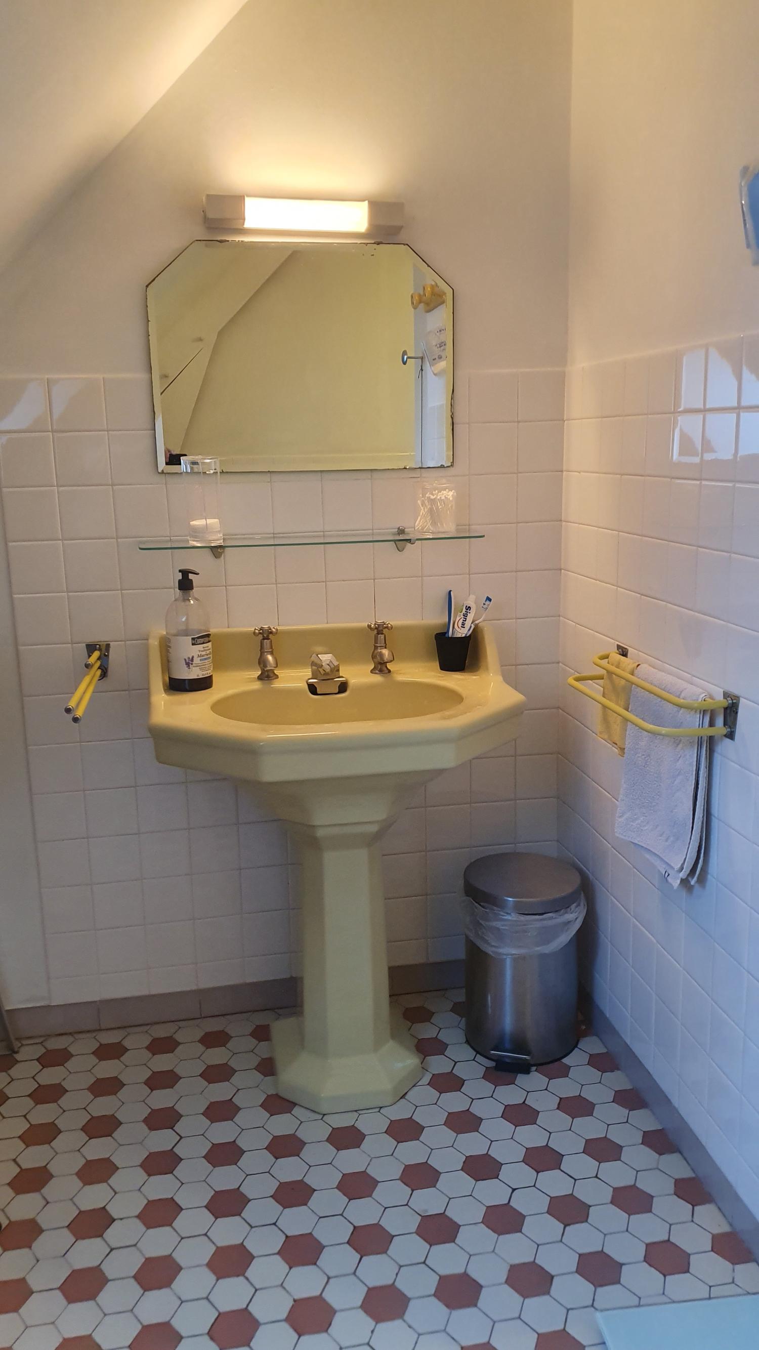  for sale property with holiday home La Berthenoux Indre 27