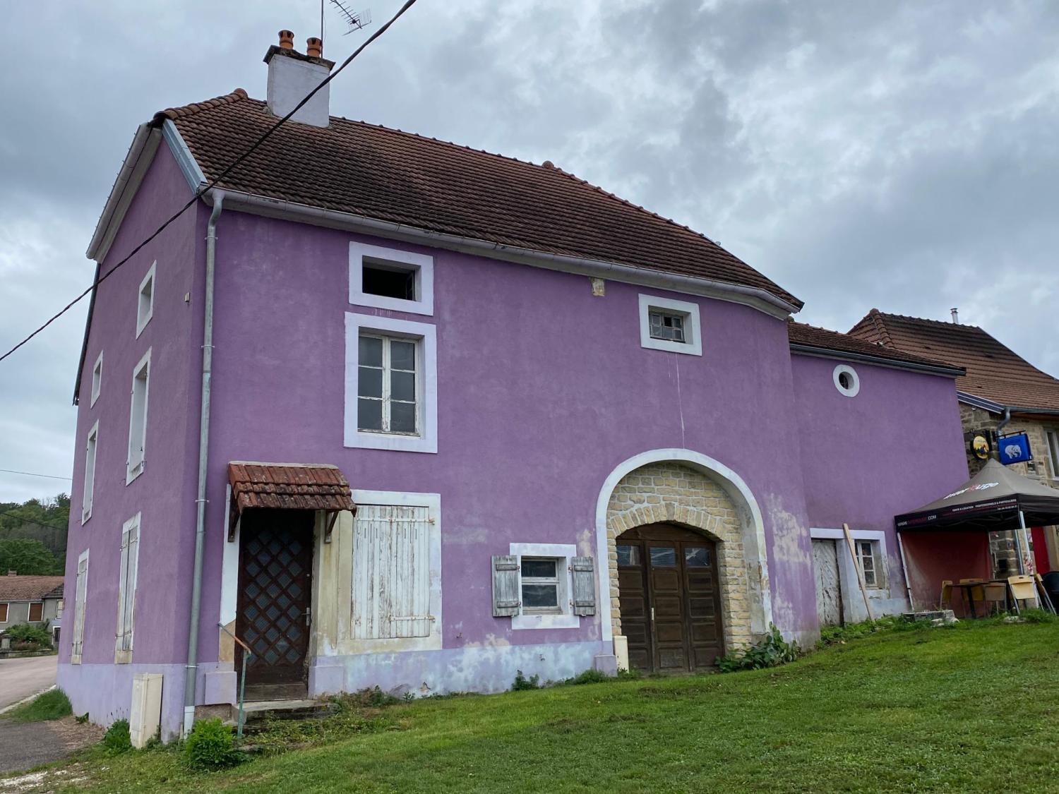 Jussey Haute-Saône village farm foto 6808849