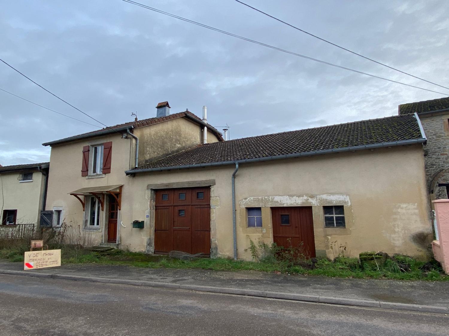  for sale village farm Vernois-sur-Mance Haute-Saône 35