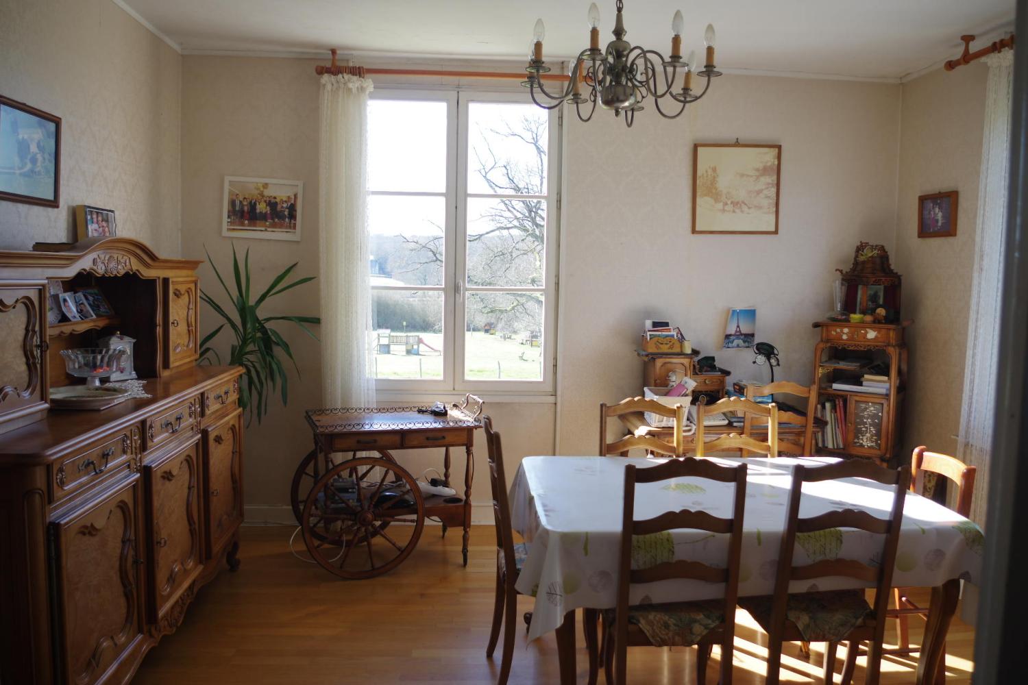 for sale house Saint-Honoré-Les-Bains Nièvre 2