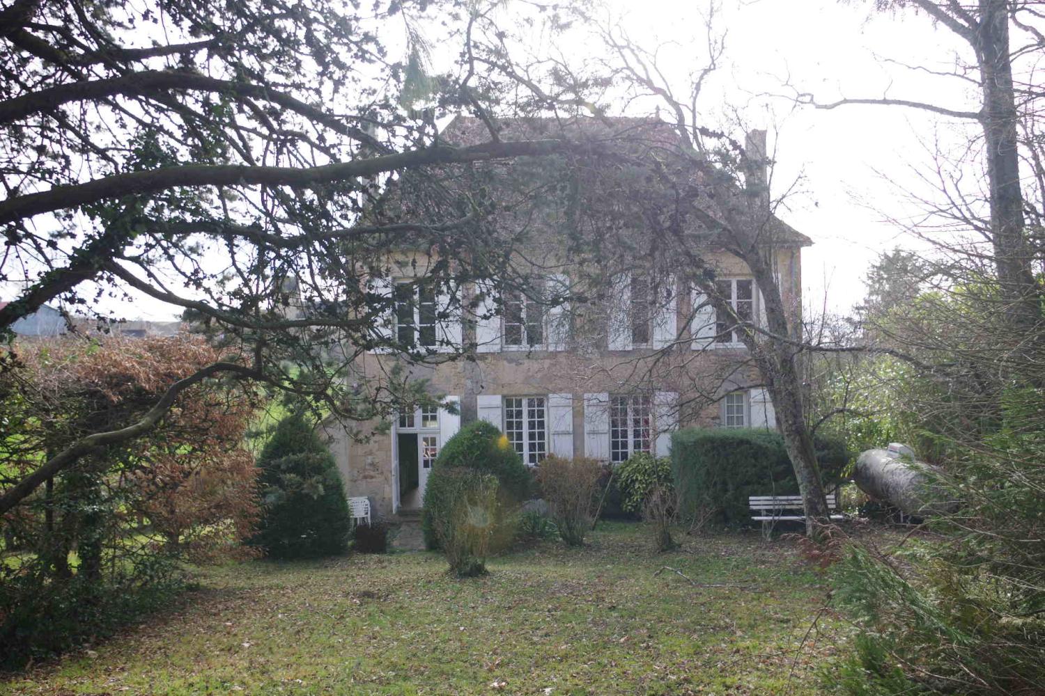  for sale mansion Préporché Nièvre 8