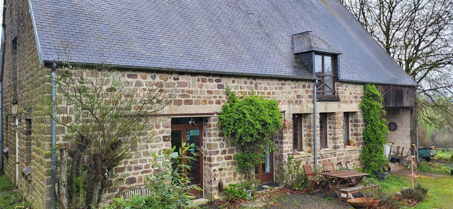  for sale house Montbray Manche 33