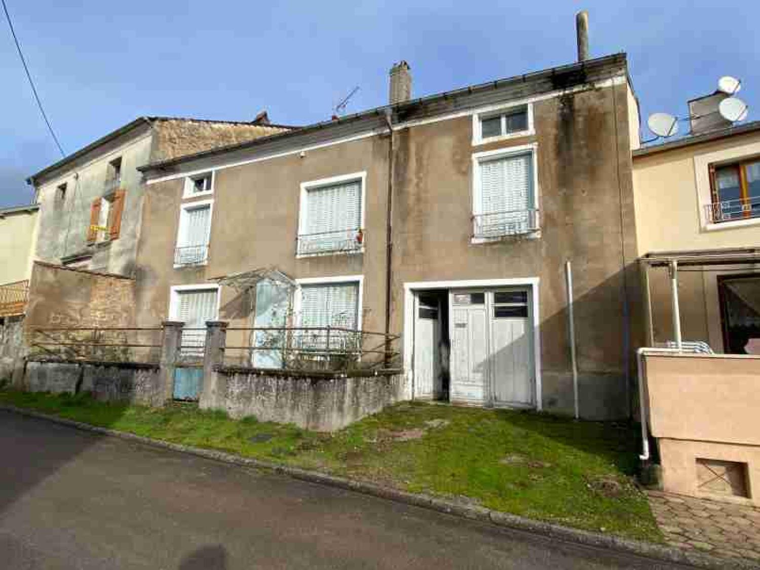  for sale village house Bourbonne-les-Bains Haute-Marne 1