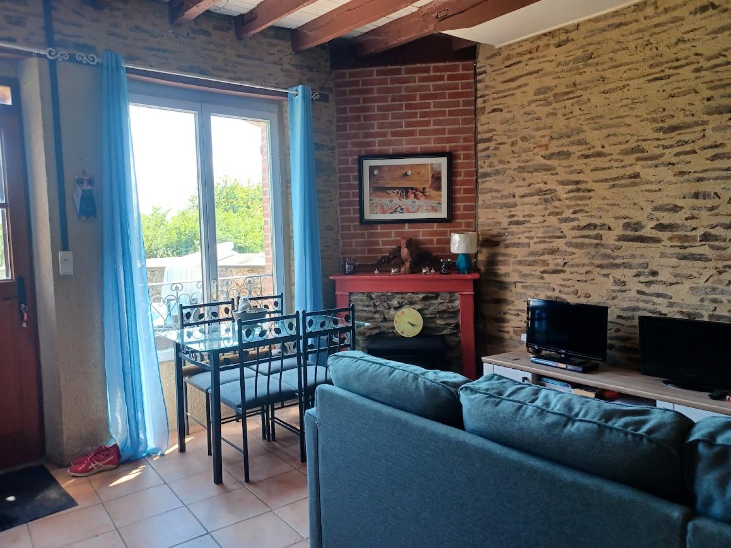  for sale detached house Cuzion Indre 39