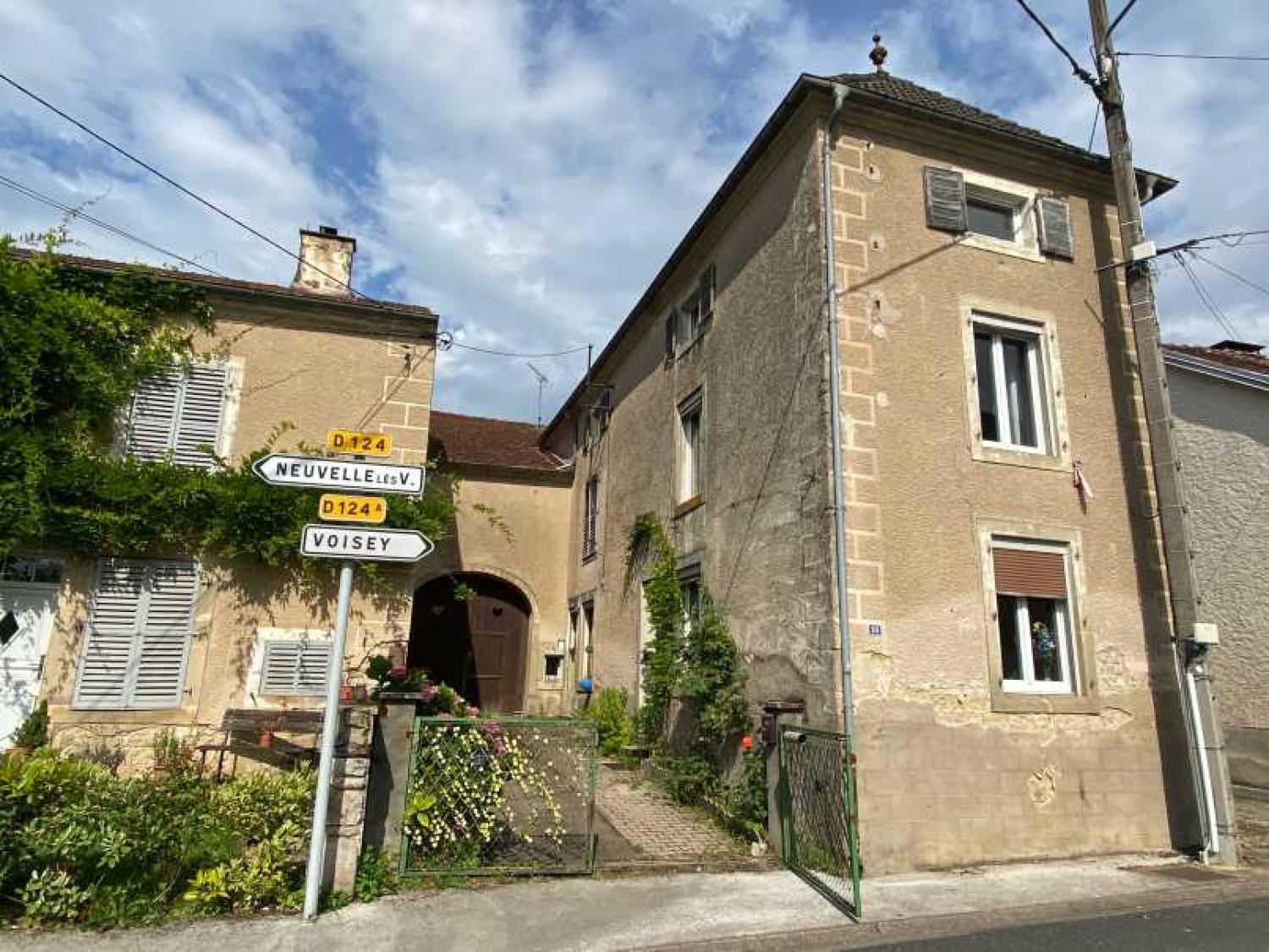  for sale village farm Melay Haute-Marne 1