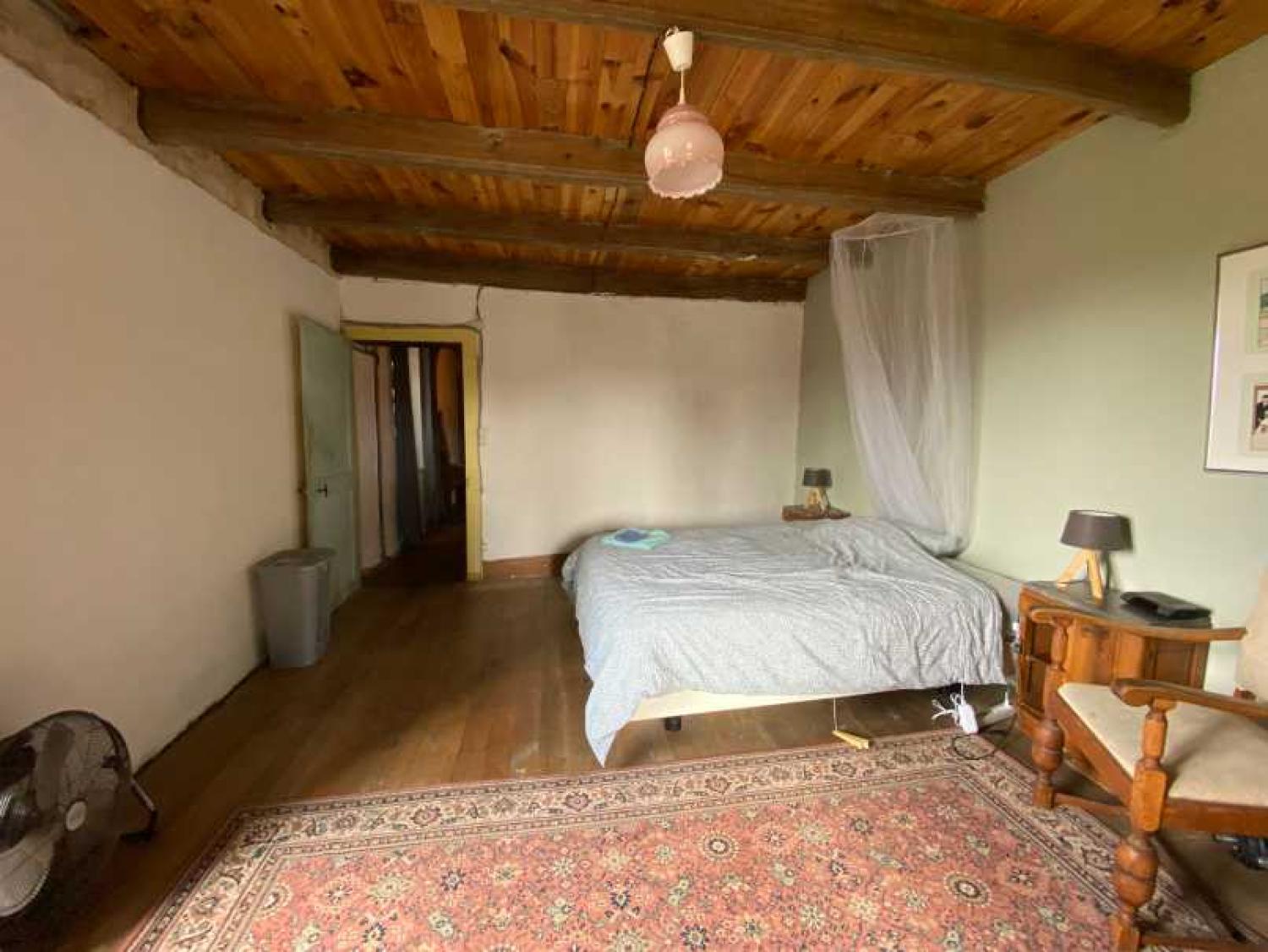  for sale village farm Melay Haute-Marne 15