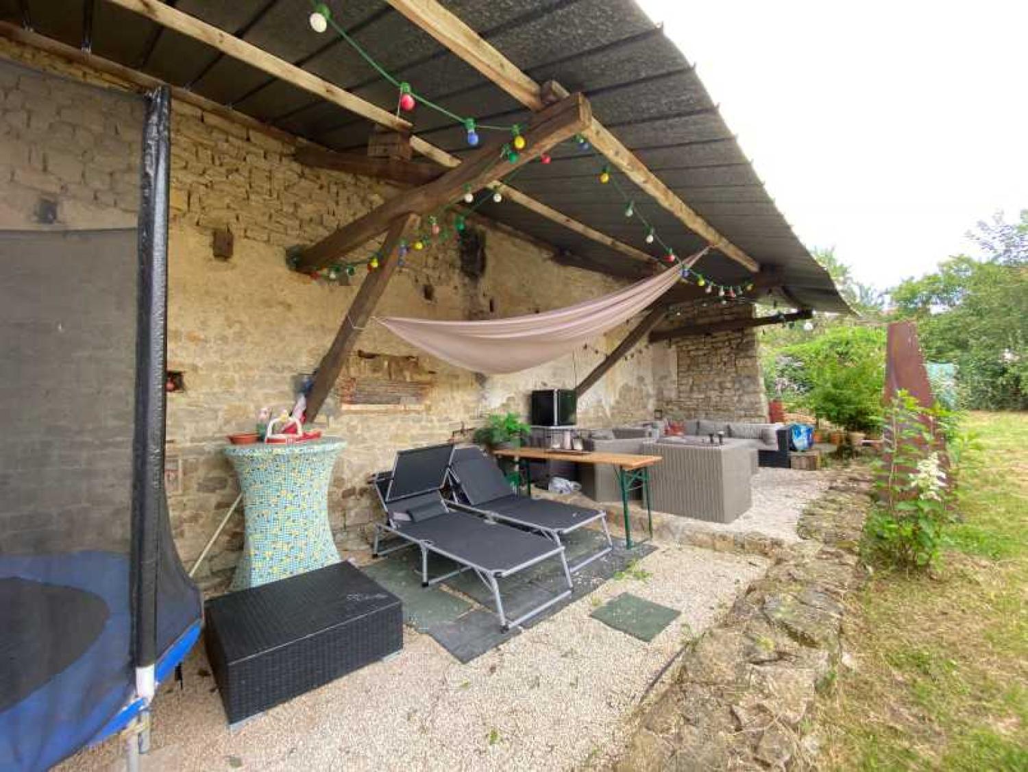  for sale village farm Melay Haute-Marne 35