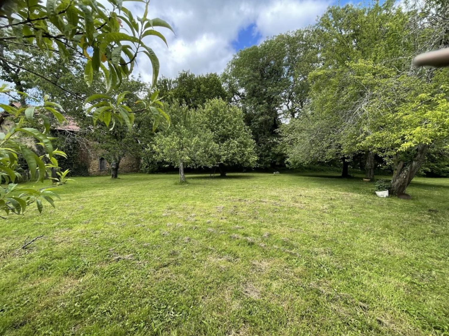 for sale house Saint-Genest-sur-Roselle Haute-Vienne 5