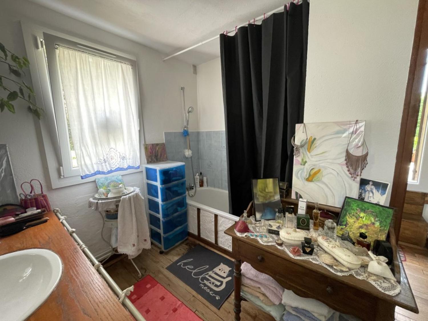  for sale house Saint-Genest-sur-Roselle Haute-Vienne 11
