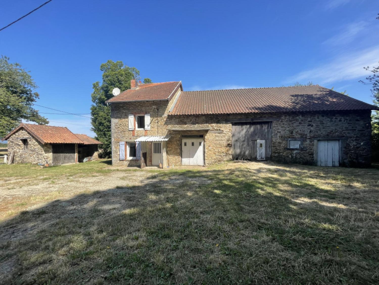 for sale farm Saint-Martin-Sainte-Catherine Creuse 2