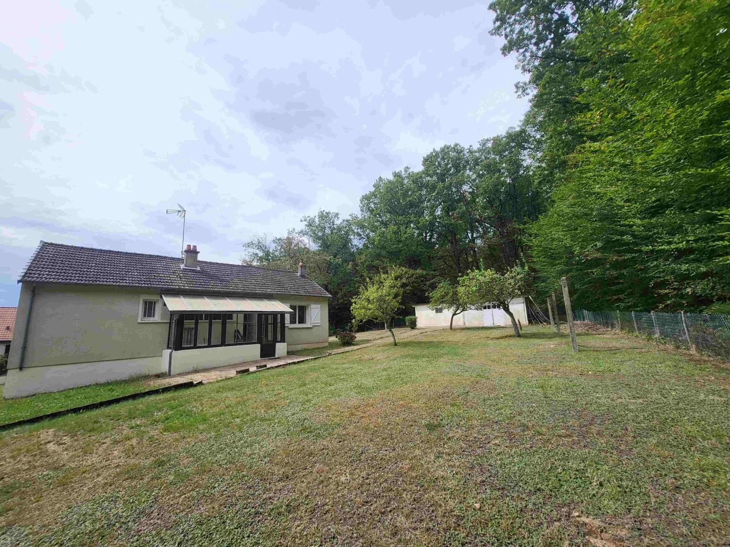  for sale house Saint-Honoré-Les-Bains Nièvre 6