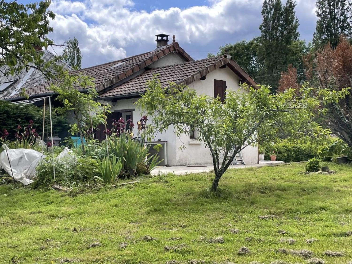  for sale house Saint-Genest-sur-Roselle Haute-Vienne 2
