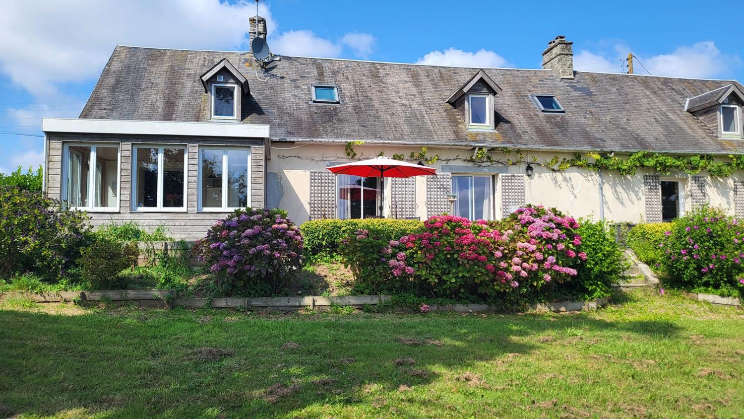  for sale detached house Gorges Manche 30