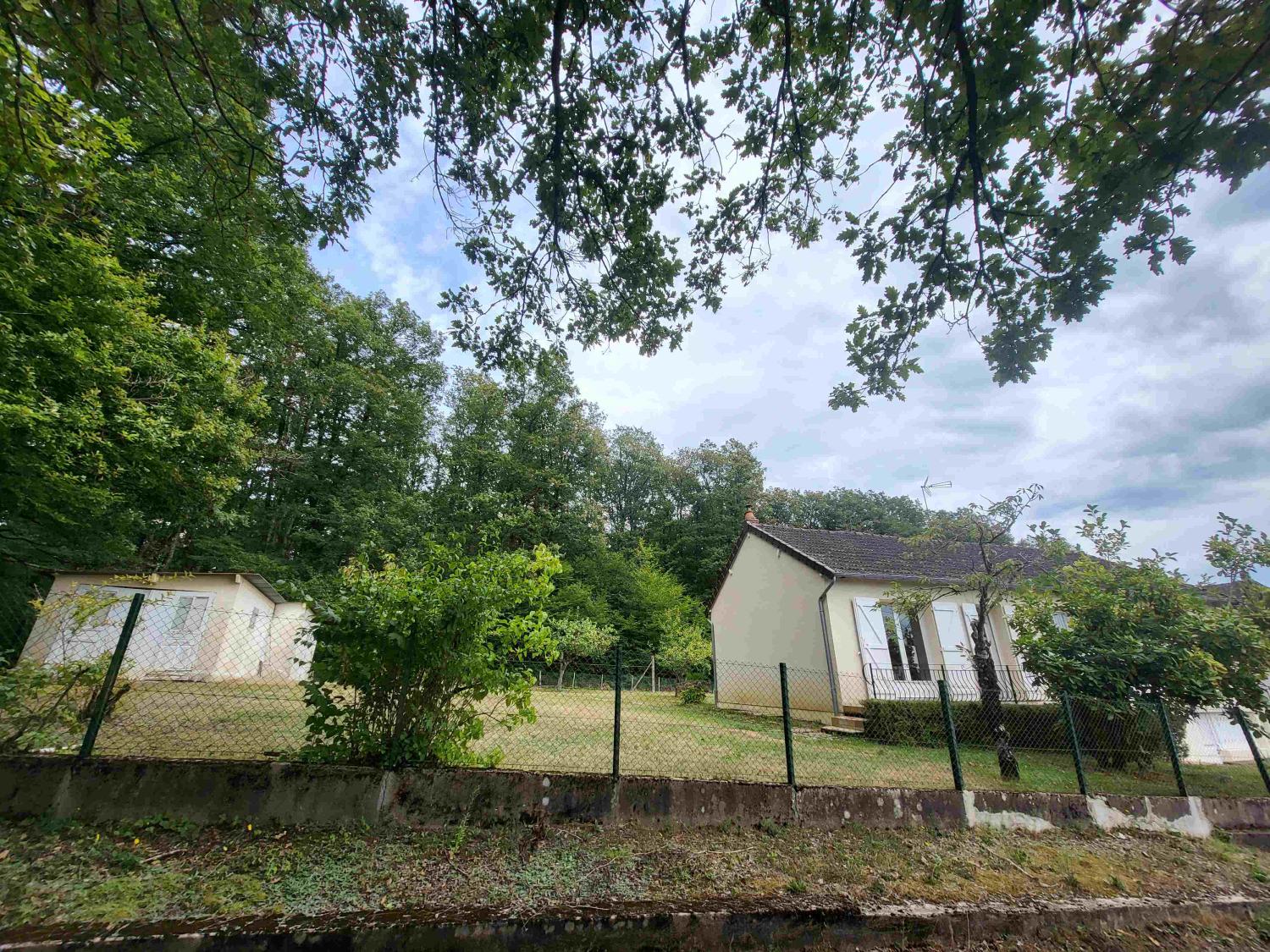  for sale house Saint-Honoré-Les-Bains Nièvre 2