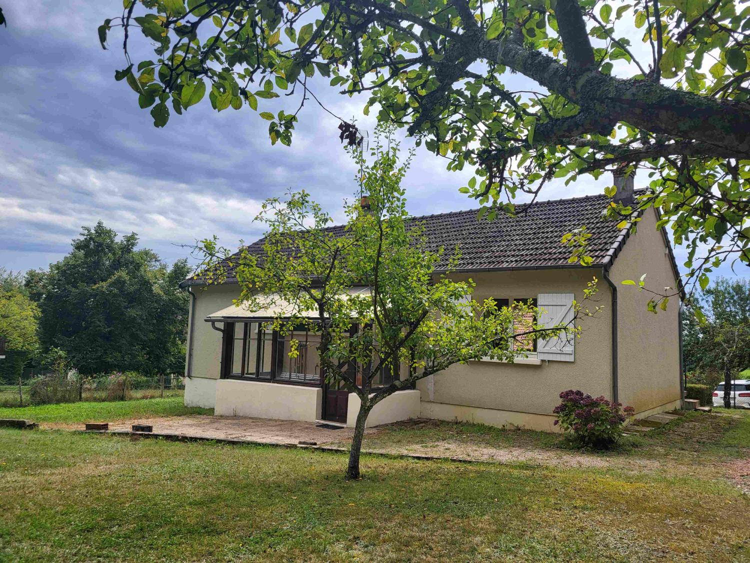  for sale house Saint-Honoré-Les-Bains Nièvre 5