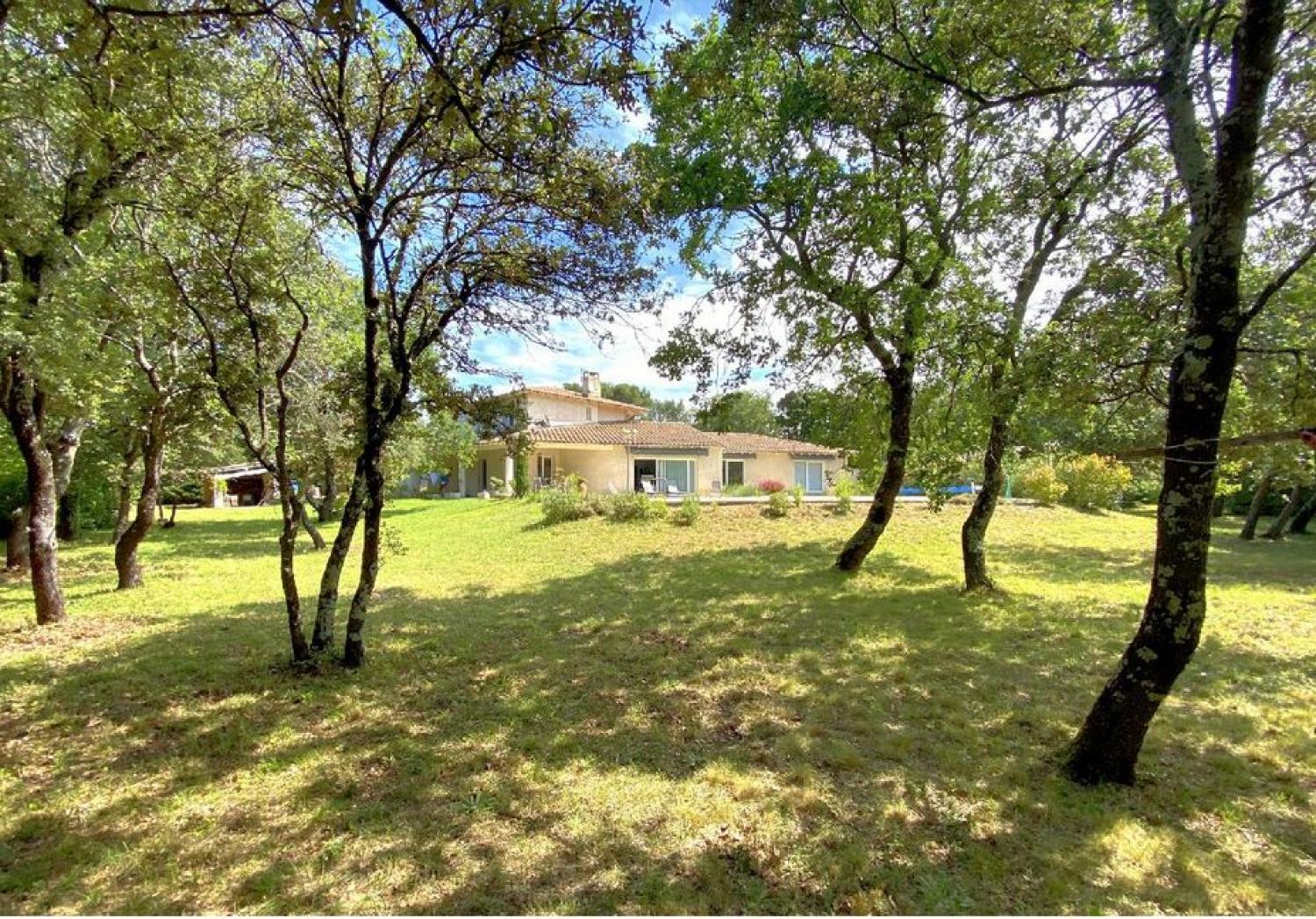  for sale detached house Uchaux Vaucluse 3