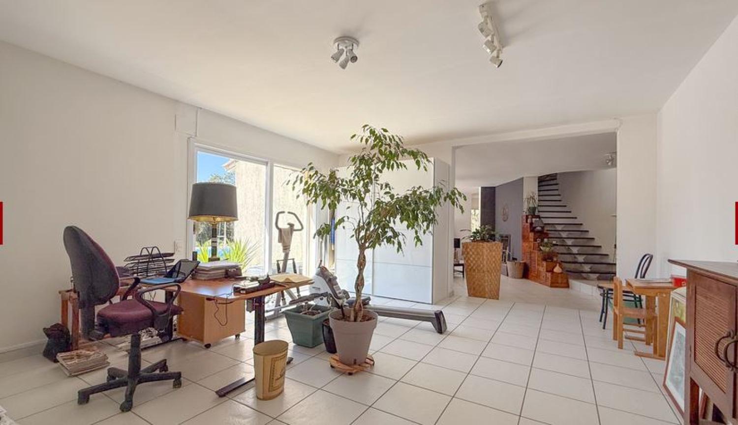  for sale detached house Uchaux Vaucluse 9