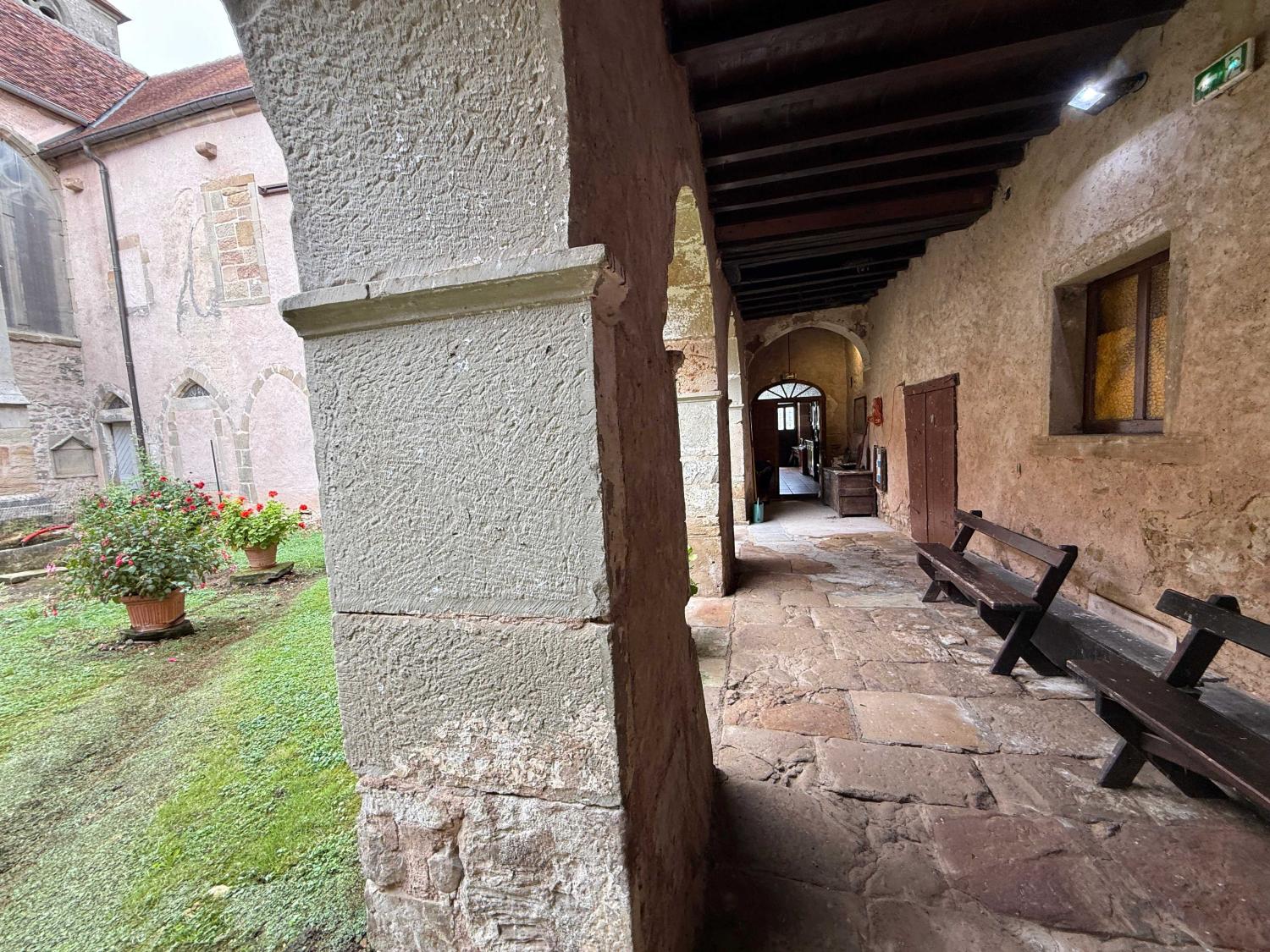  for sale monastery Châtillon-sur-Saône Vosges 51