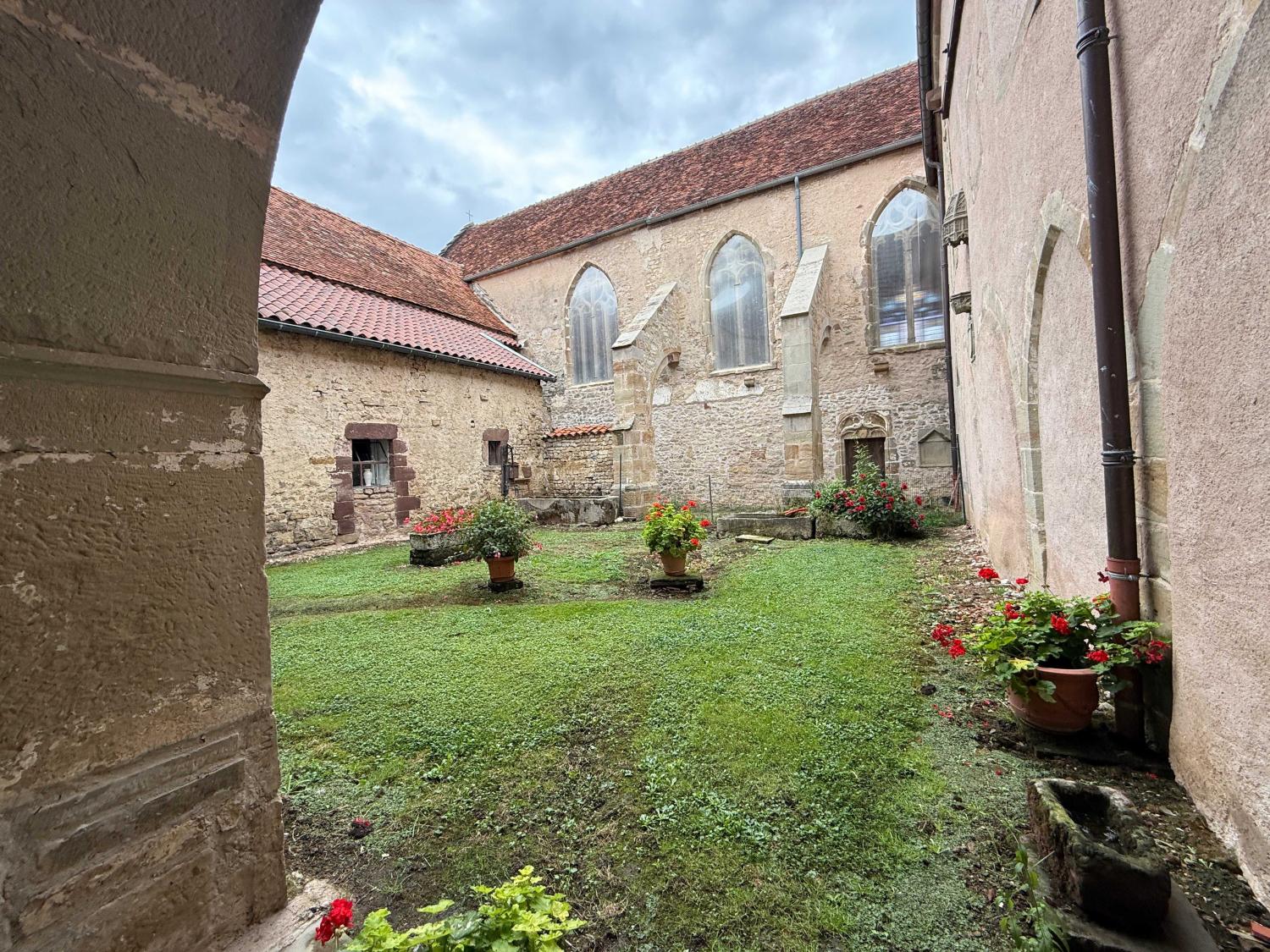  for sale monastery Châtillon-sur-Saône Vosges 47