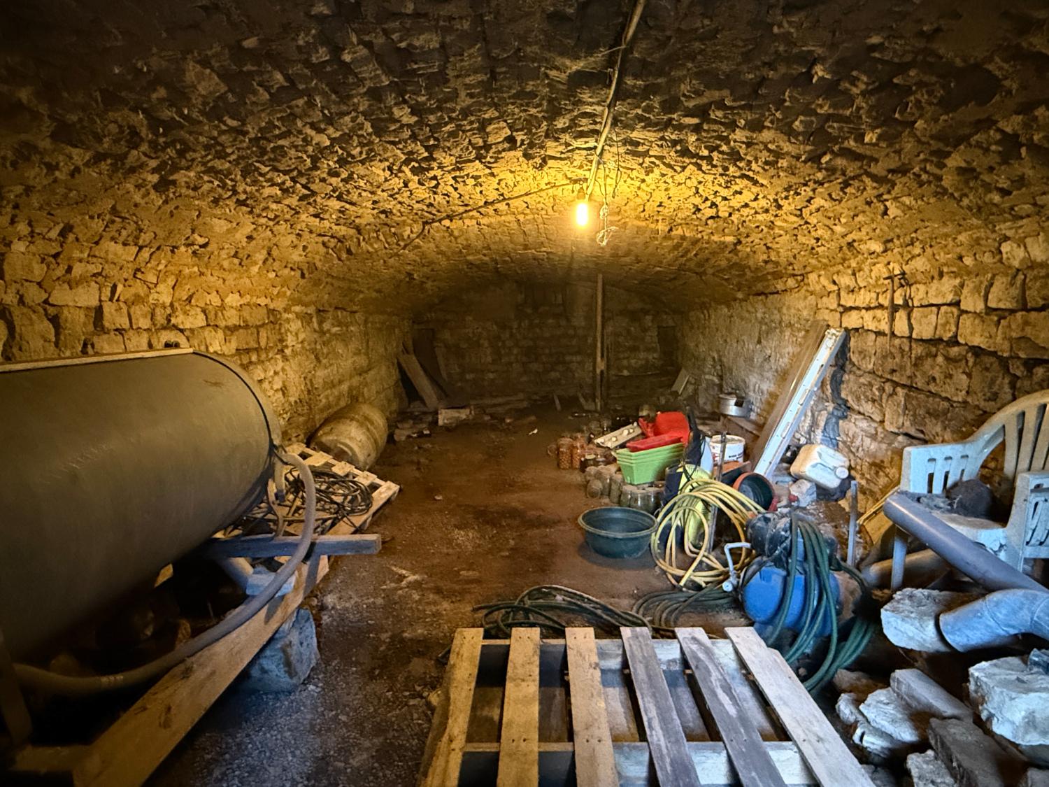  for sale village house Melay Haute-Marne 25