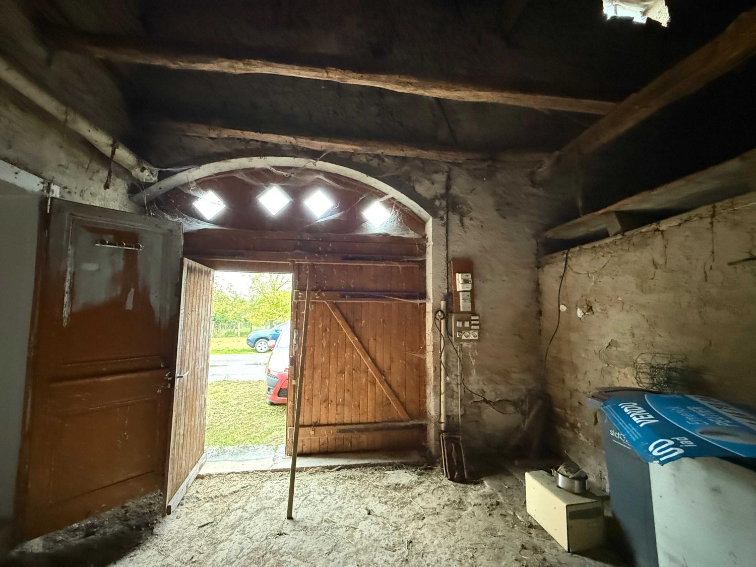 for sale village farm Jussey Haute-Saône 25