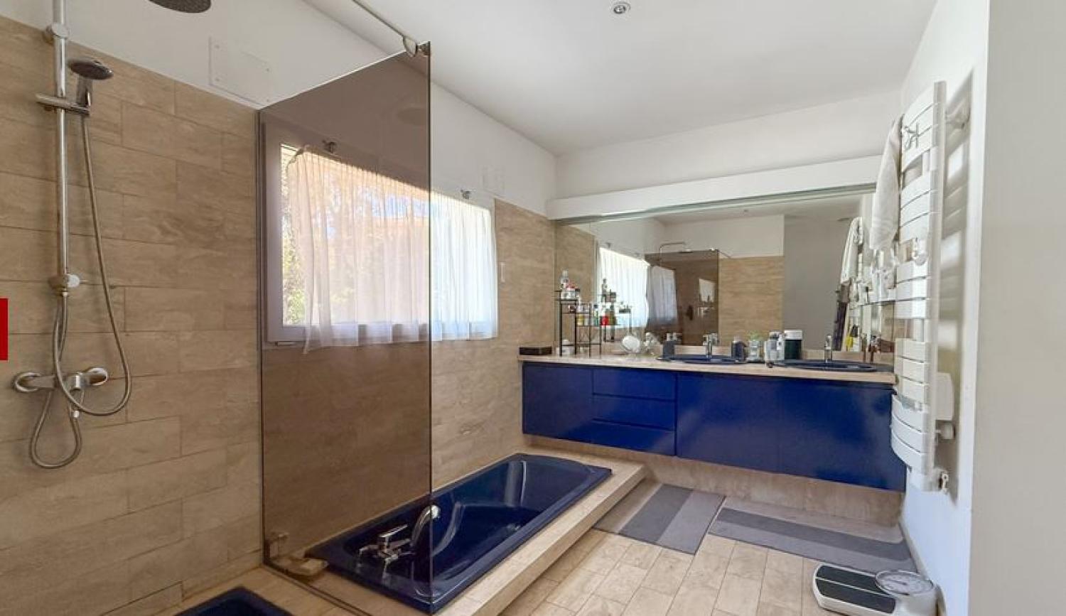  for sale detached house Uchaux Vaucluse 12