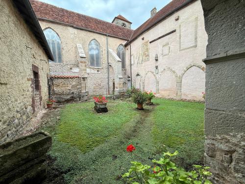  for sale monastery Châtillon-sur-Saône Vosges 50