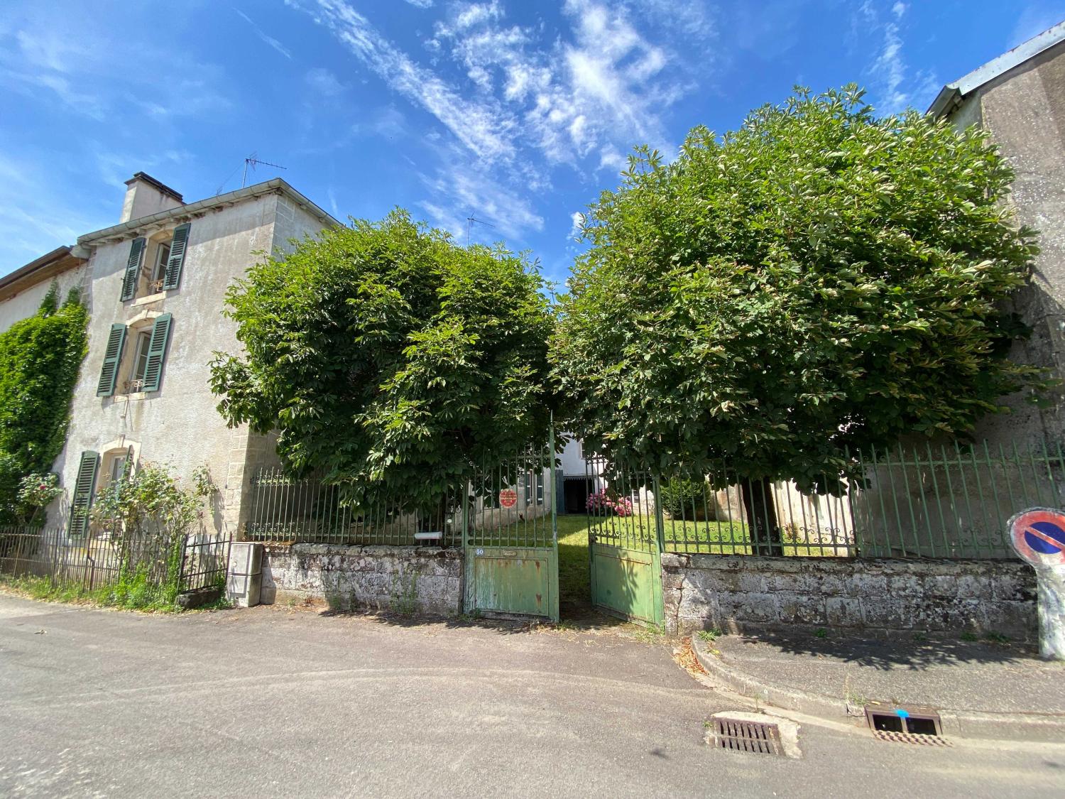  for sale mansion Monthureux-sur-Saône Vosges 37