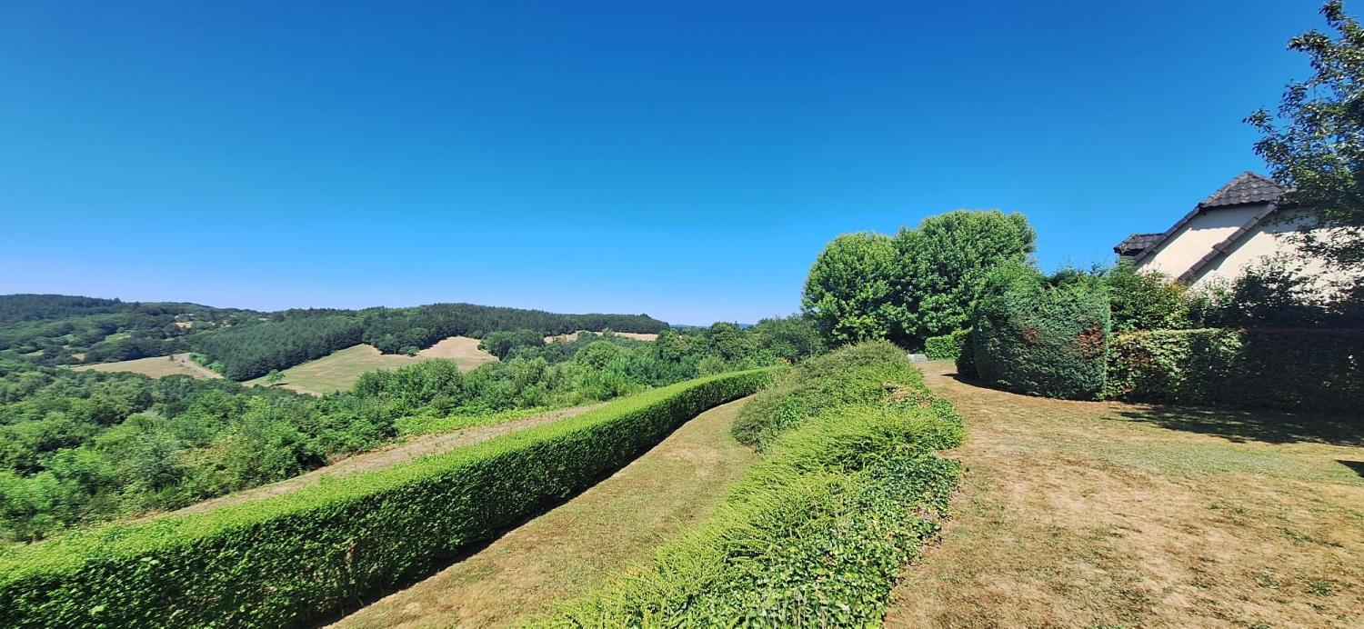 for sale estate Saint-Salvadour Corrèze 22