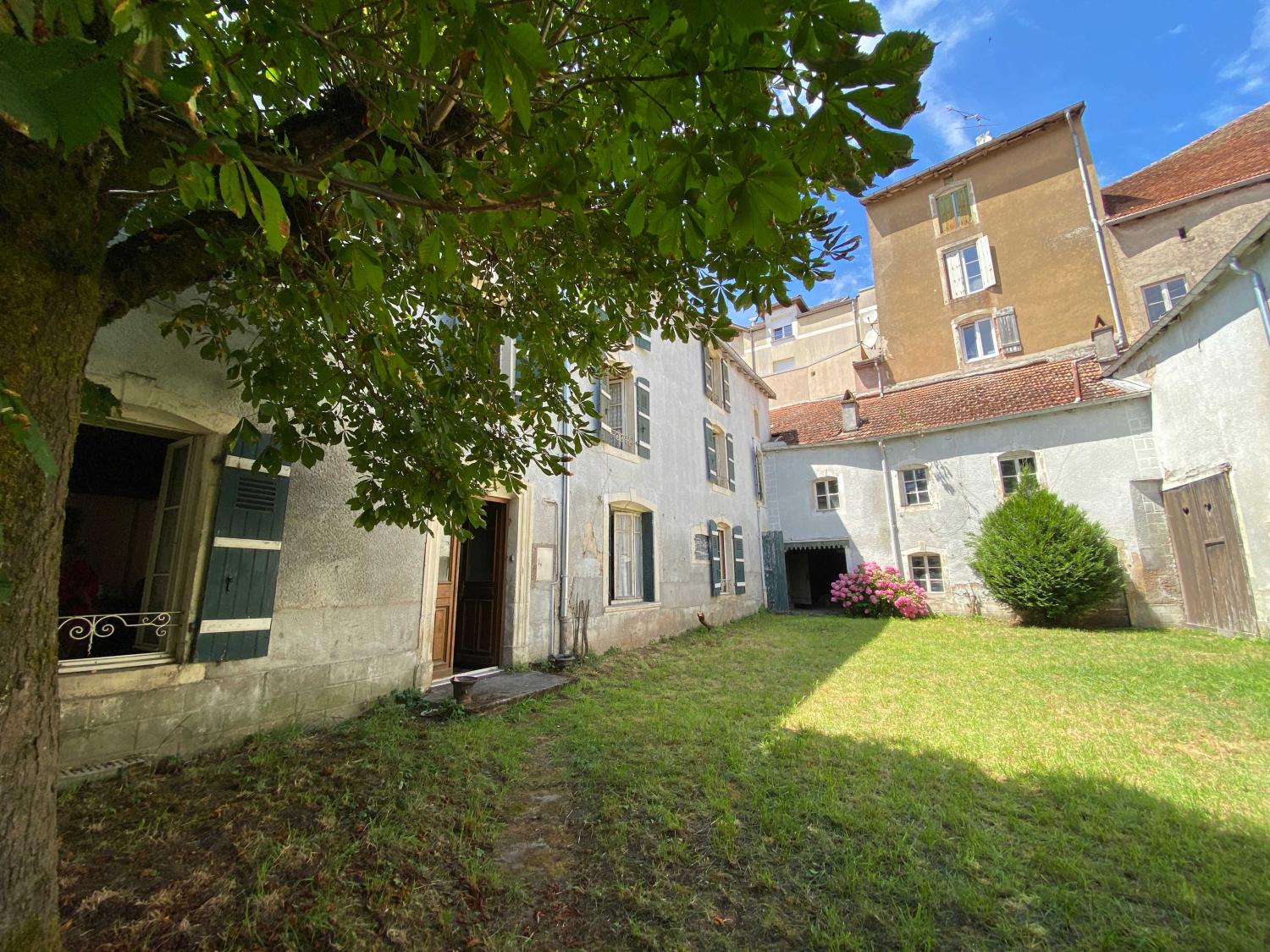  for sale mansion Monthureux-sur-Saône Vosges 38