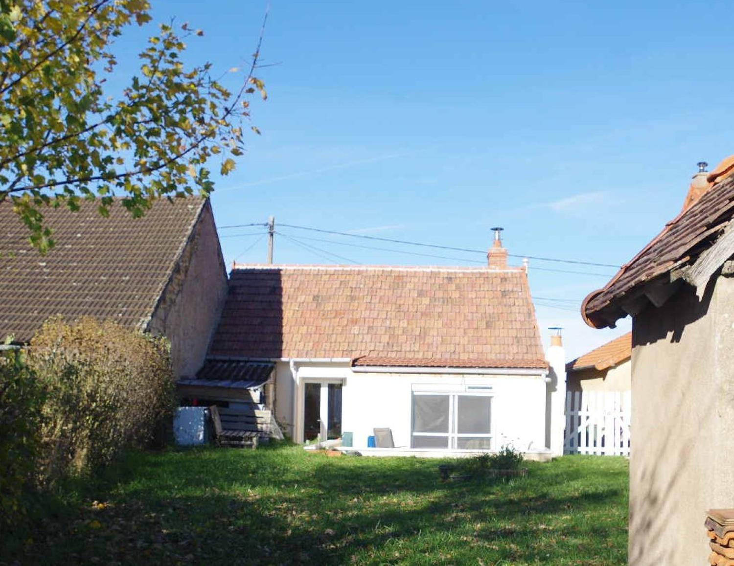  for sale house Vandenesse Nièvre 1