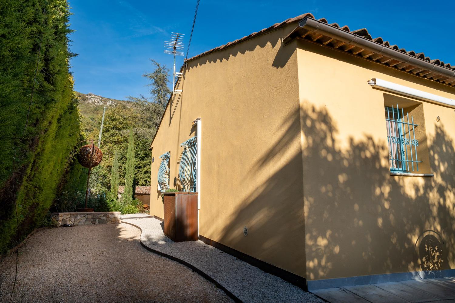  for sale villa Tourette-sur-Loup Alpes-Maritimes 16