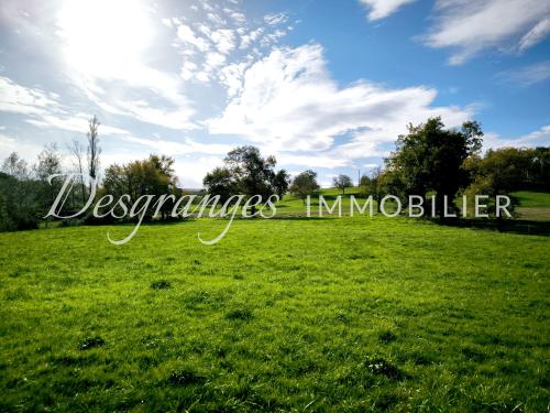 Thiviers Dordogne building land foto