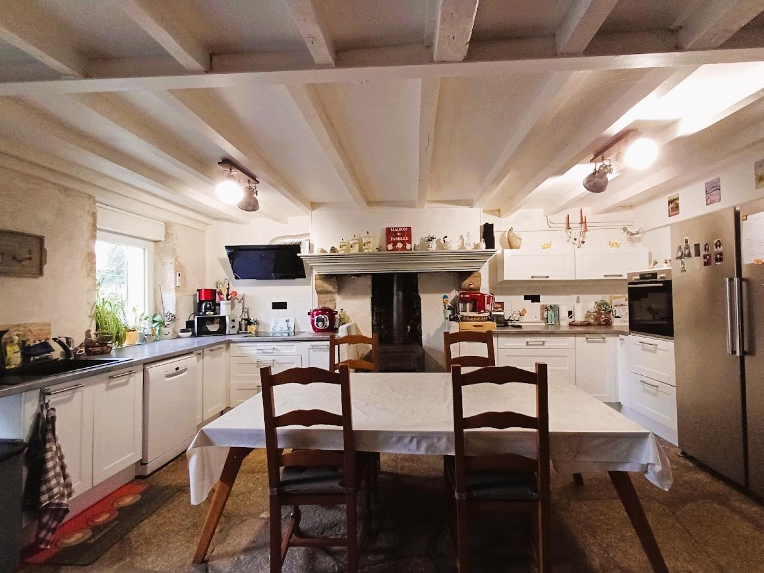  for sale detached house La Souterraine Creuse 17