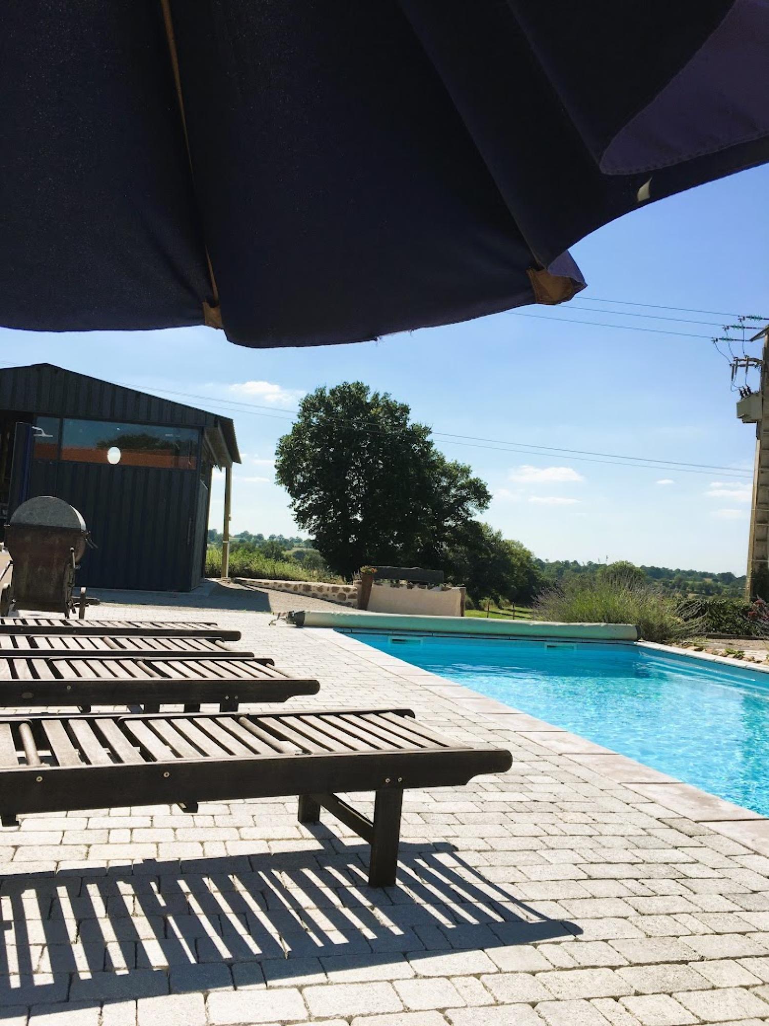 for sale bed and breakfast Beaune d'Allier Allier 30
