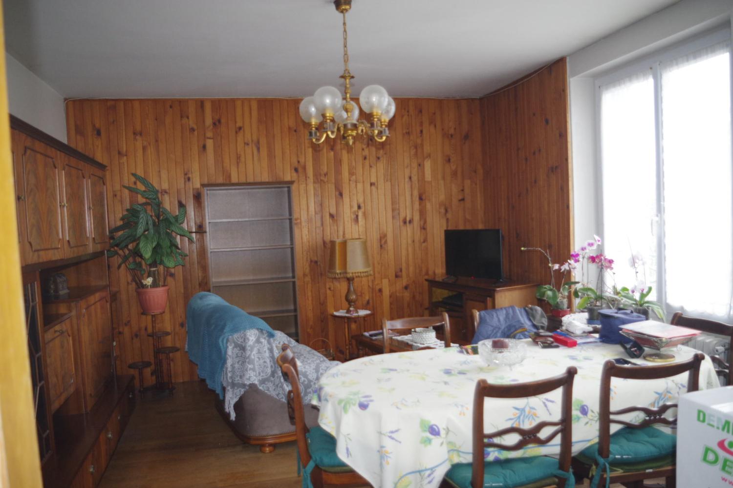  for sale house Saint-Honoré-Les-Bains Nièvre 3