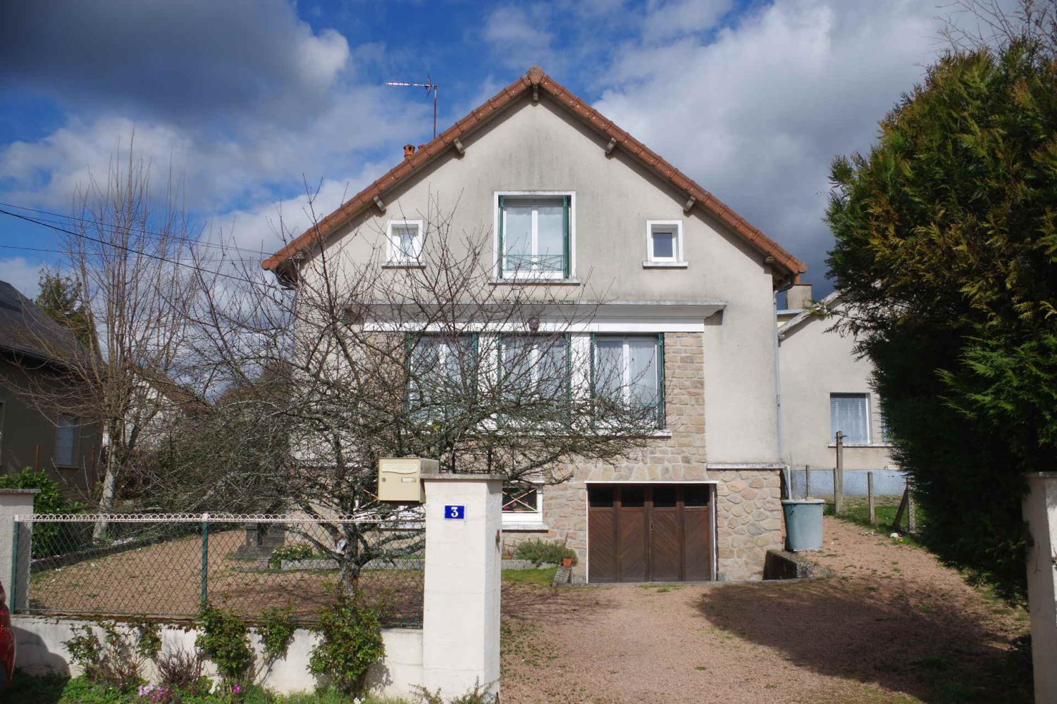  for sale house Saint-Honoré-Les-Bains Nièvre 1
